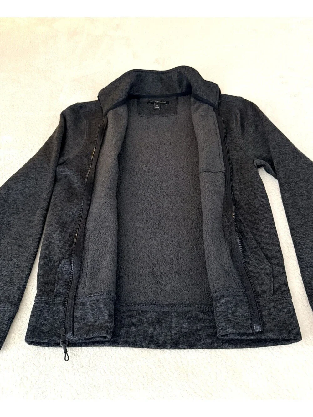 Banana Republic Men’s Full Zip Fleece Sweater Size S Charcoal Gray